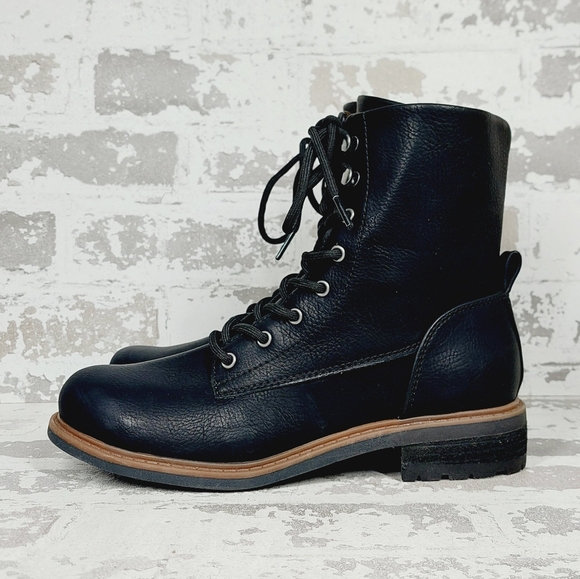 boc Shoes - NEW BOC Carter Black Faux Leather Side Zipper Lace Up Combat Boots O231